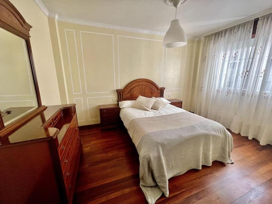 Agradable Apartamento Centrico En Cangas 외부 사진