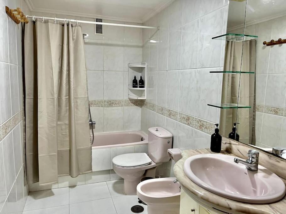Agradable Apartamento Centrico En Cangas 외부 사진